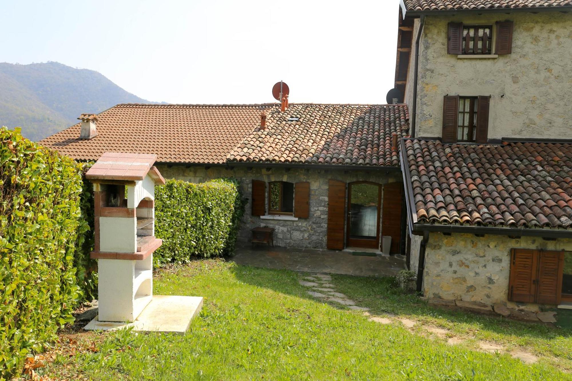 Casa Vacanza Pratolungo Villa Zogno Екстериор снимка